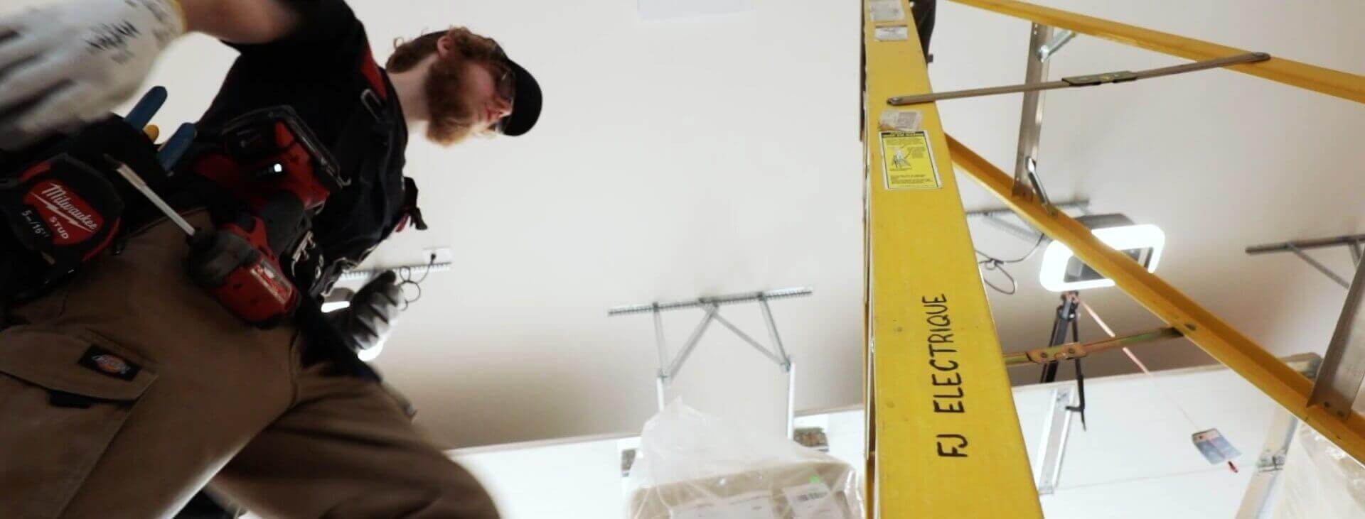 Installation borne de recharge Brossard